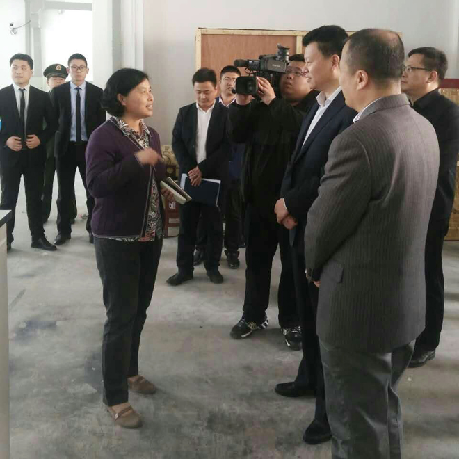 濟(jì)南市長(zhǎng)清區(qū)領(lǐng)導(dǎo)來(lái)我公司實(shí)地考察