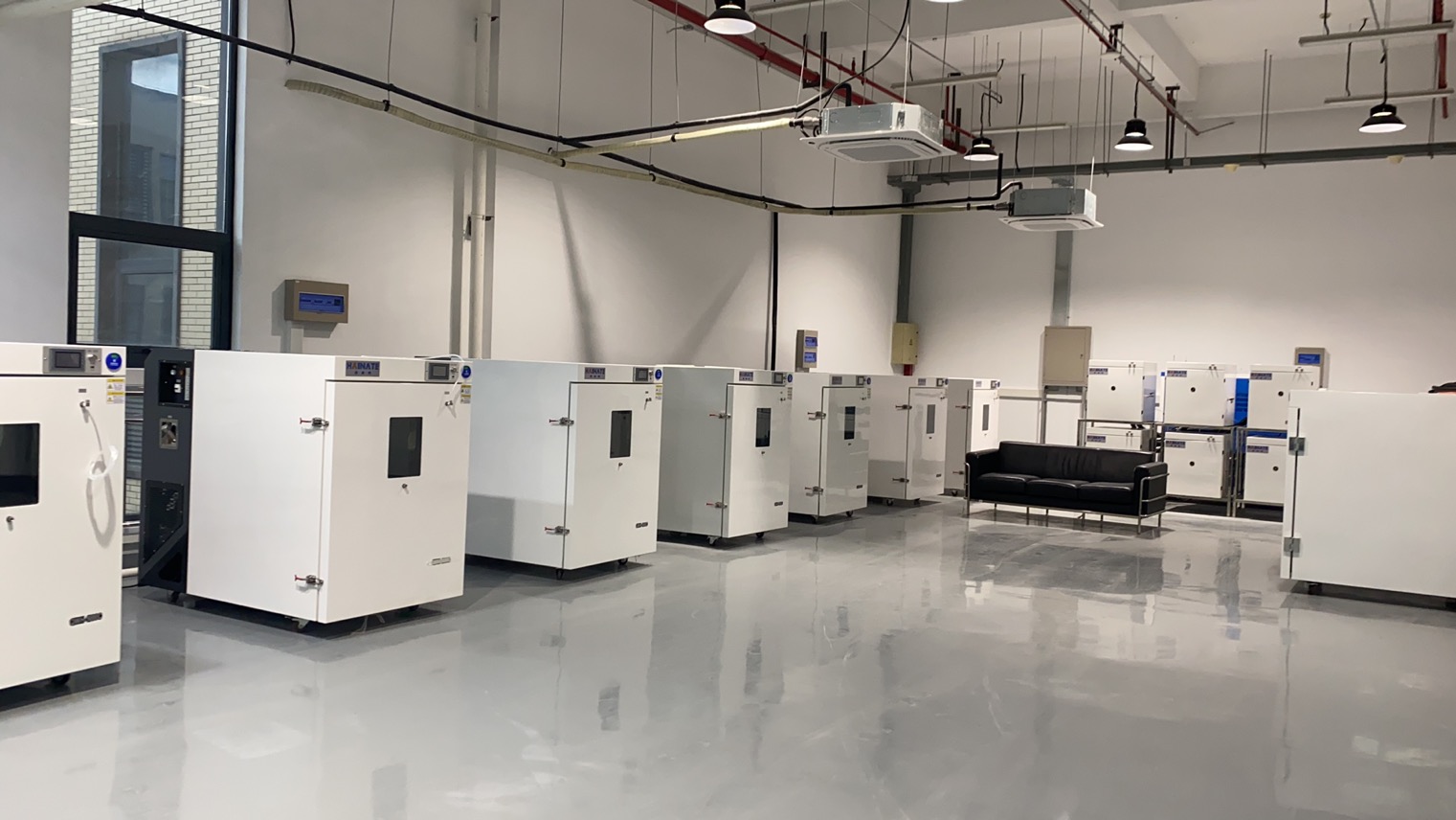 深檢集團(tuán)11臺(tái)設(shè)備順利交付